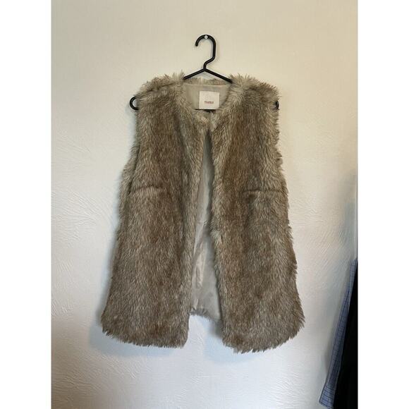 Pull And‎ Bear Faux Fur Vest Women’s Size L - Neutral Mobwife Statement Piece - Picture 6 of 8